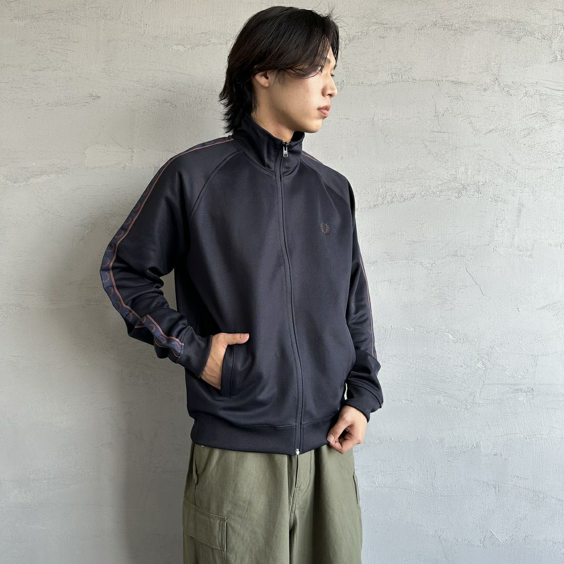 FRED PERRY [フレッドペリー] コントラストテープ トラックジャケット  