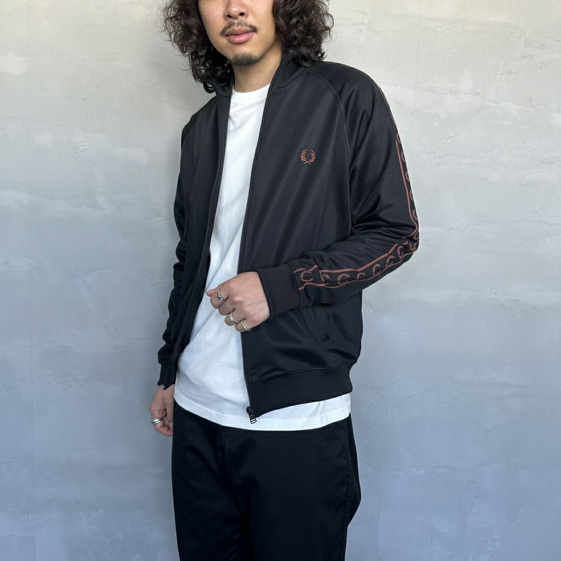 【予約商品】FRED PERRY [フレッドペリー] コントラストテープ トラックジャケット [J5557]