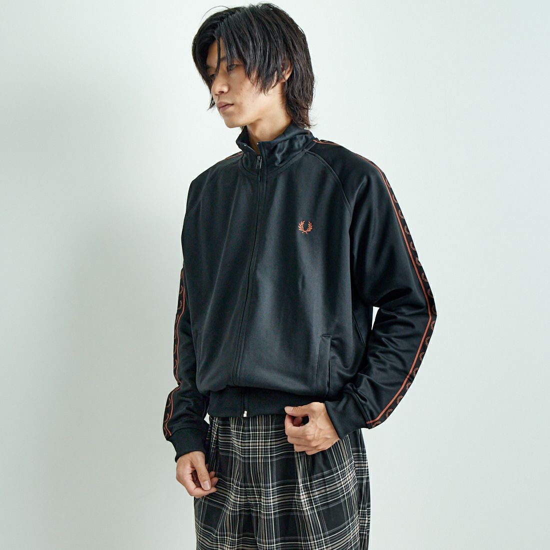 FRED PERRY [フレッドペリー] コントラストテープ トラックジャケット [J5557]