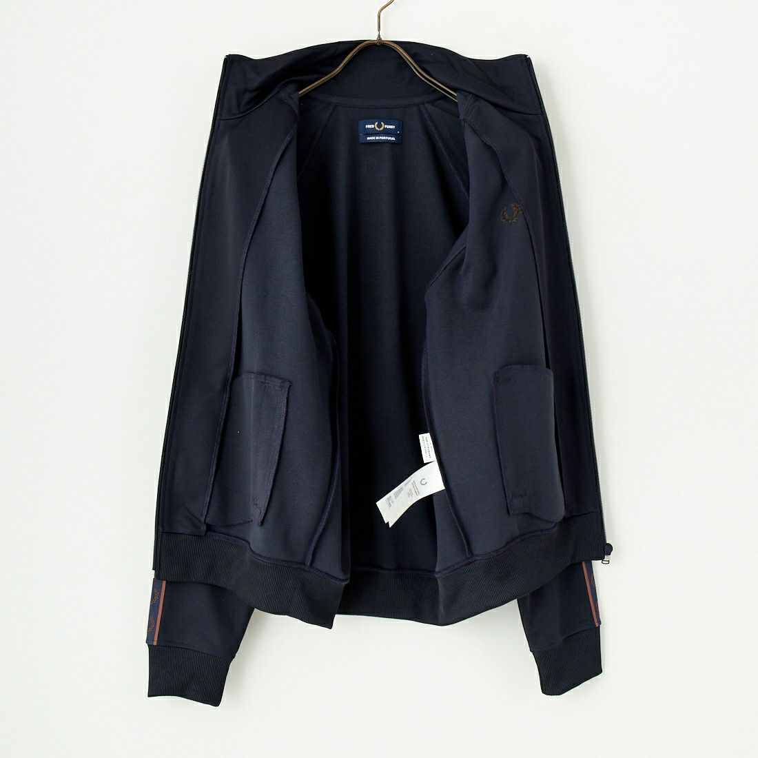 FRED PERRY [フレッドペリー] コントラストテープ トラックジャケット [J5557] W71 NAVY/C