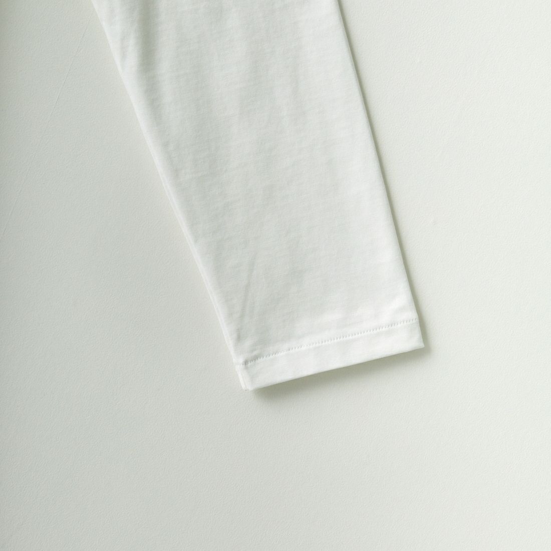 A.P.C. [アー・ペー・セー] ロゴ刺繍ポケットTシャツ [POCKET-EMB-T] 90 BLANC