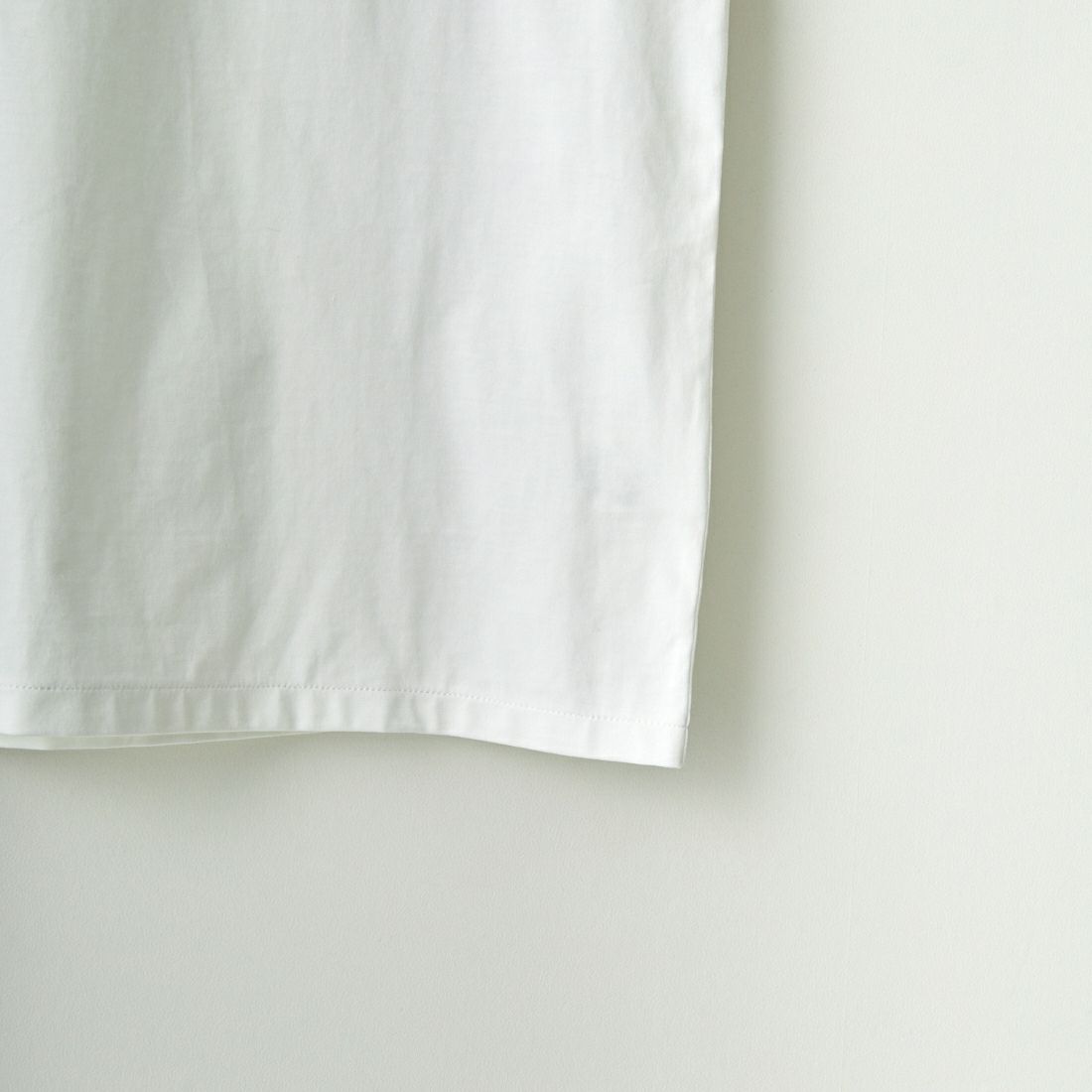 A.P.C. [アー・ペー・セー] ロゴ刺繍ポケットTシャツ [POCKET-EMB-T] 90 BLANC