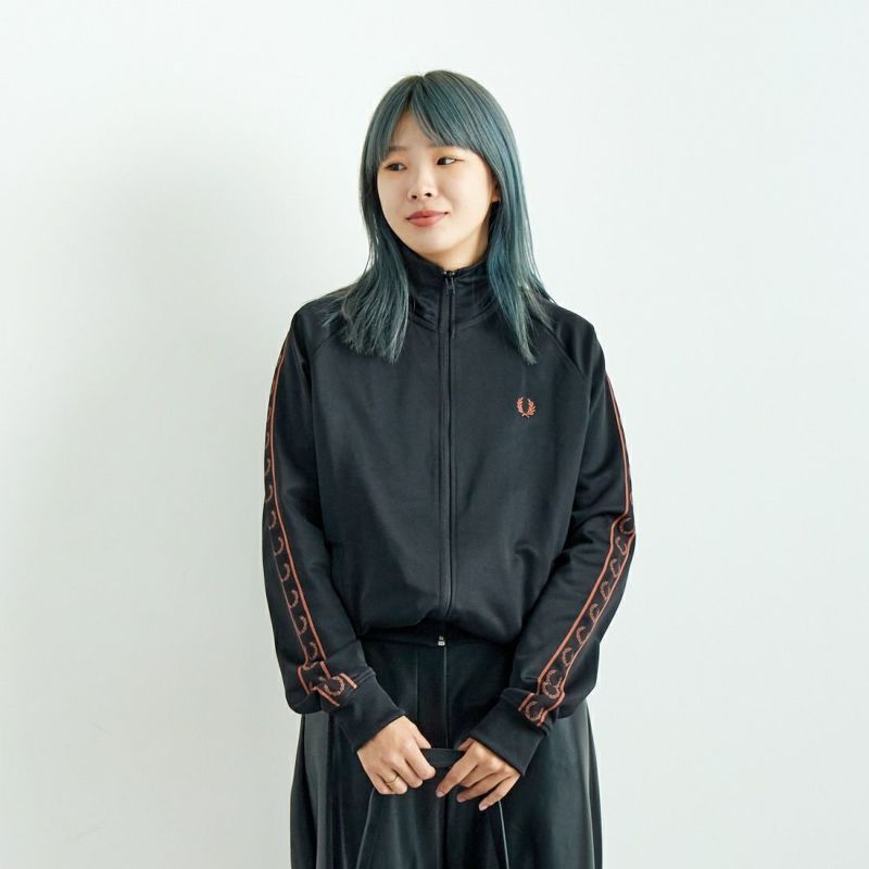 FRED PERRY [フレッドペリー] 別注 テニスボンバージャケット [FPM-24A-007-JF]｜ジーンズファクトリー公式通販サイト -  JEANS FACTORY Online Shop