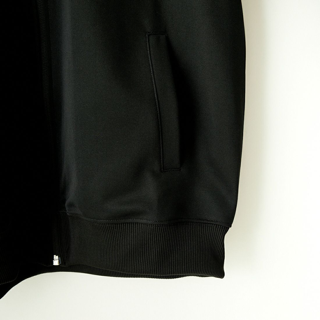 FRED PERRY [フレッドペリー] コントラストテープ トラックジャケット [J5557] S76 BLACK/