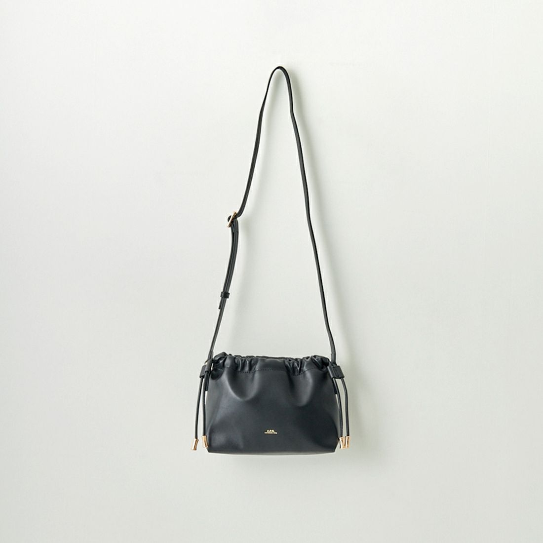 A.P.C. [アー・ペー・セー] NINON MINI ショルダーバッグ [SAC-NINON-MINI]