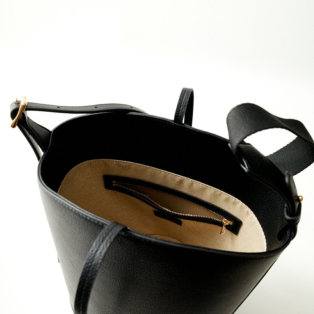 A.P.C. [アー・ペー・セー] ANAバッグ [SAC-ANA] 99 NOIR