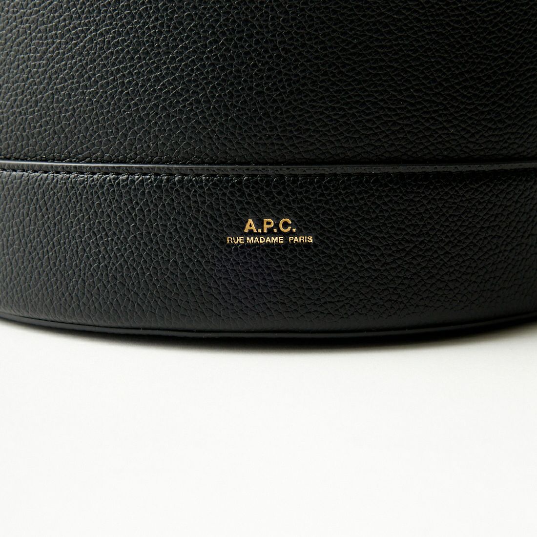 A.P.C. [アー・ペー・セー] ANAバッグ [SAC-ANA] 99 NOIR
