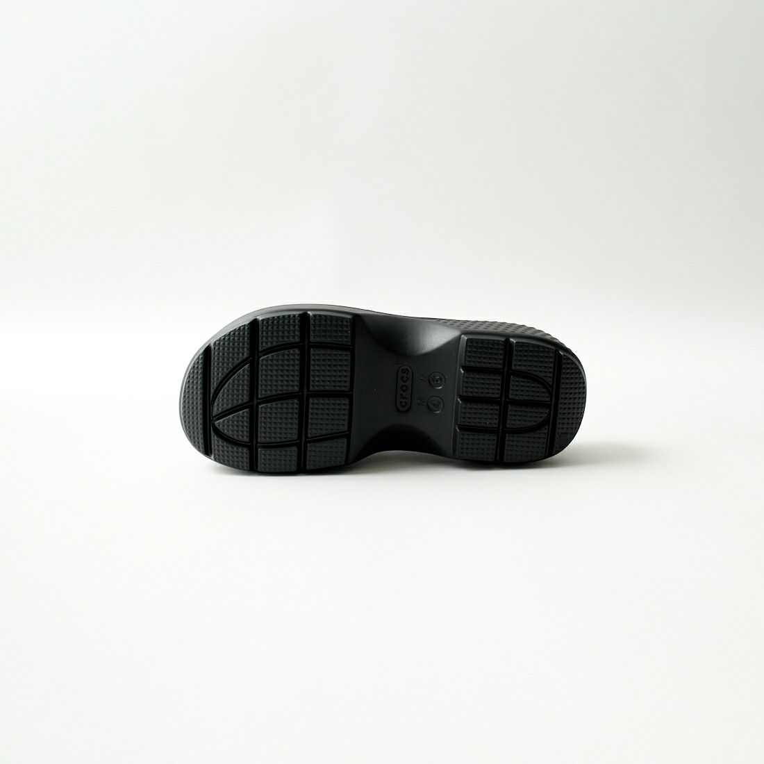 Crocs [クロックス] ストンプ ローファー [209937] BLACK