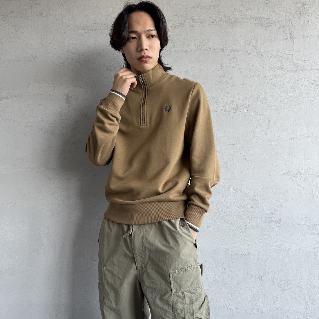 FRED PERRY [フレッドペリー] ワンポイントロゴ刺繍 ハーフジップ 