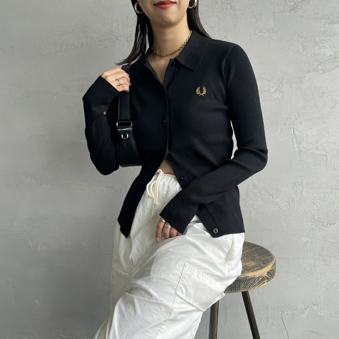 FRED PERRY [フレッドペリー] 別注 ワンポイントロゴ刺繍 リブニット 