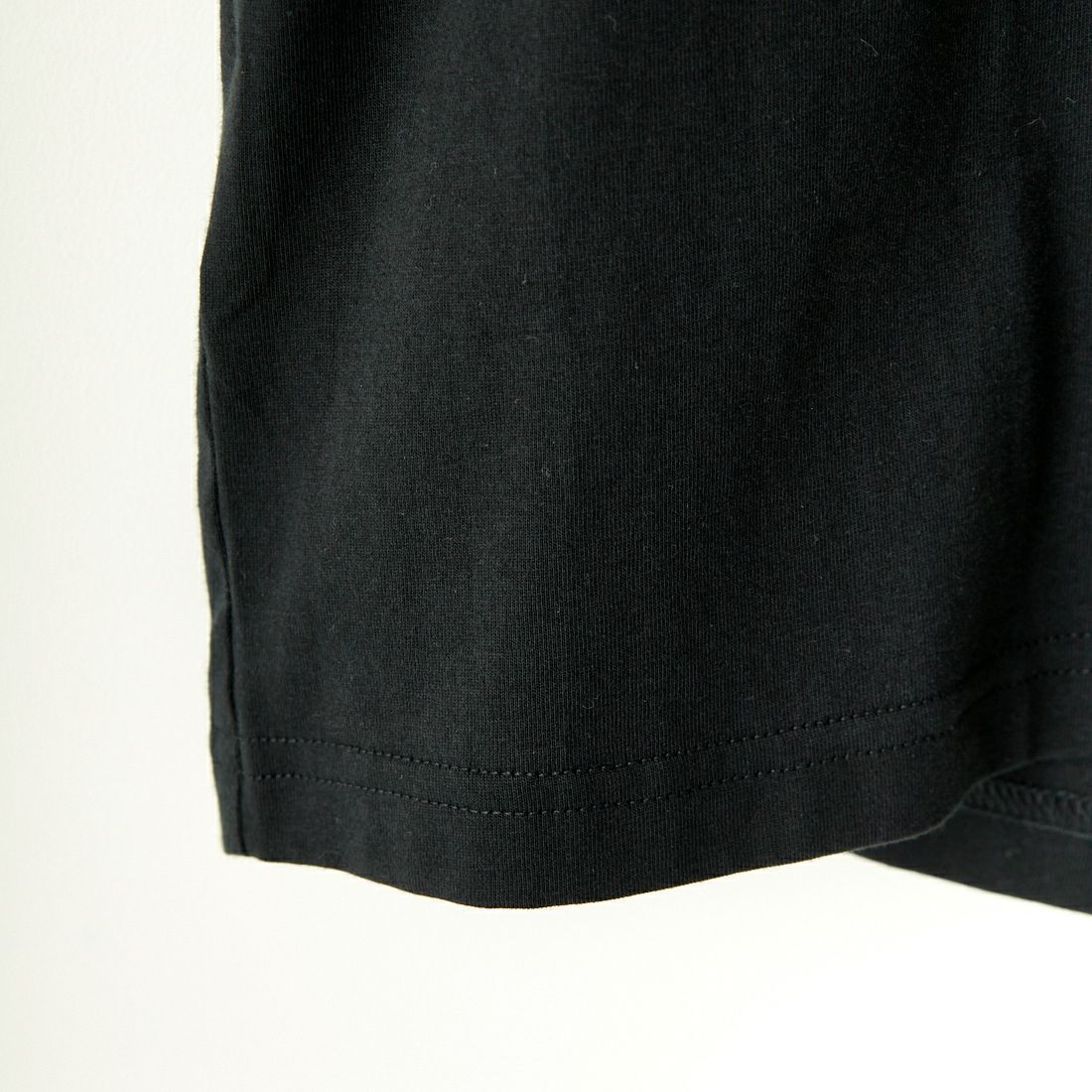 FRED PERRY [フレッドペリー] ワンポイントロゴ刺繍 ロングスリーブリンガーTシャツ [M8700] 102 BLACK