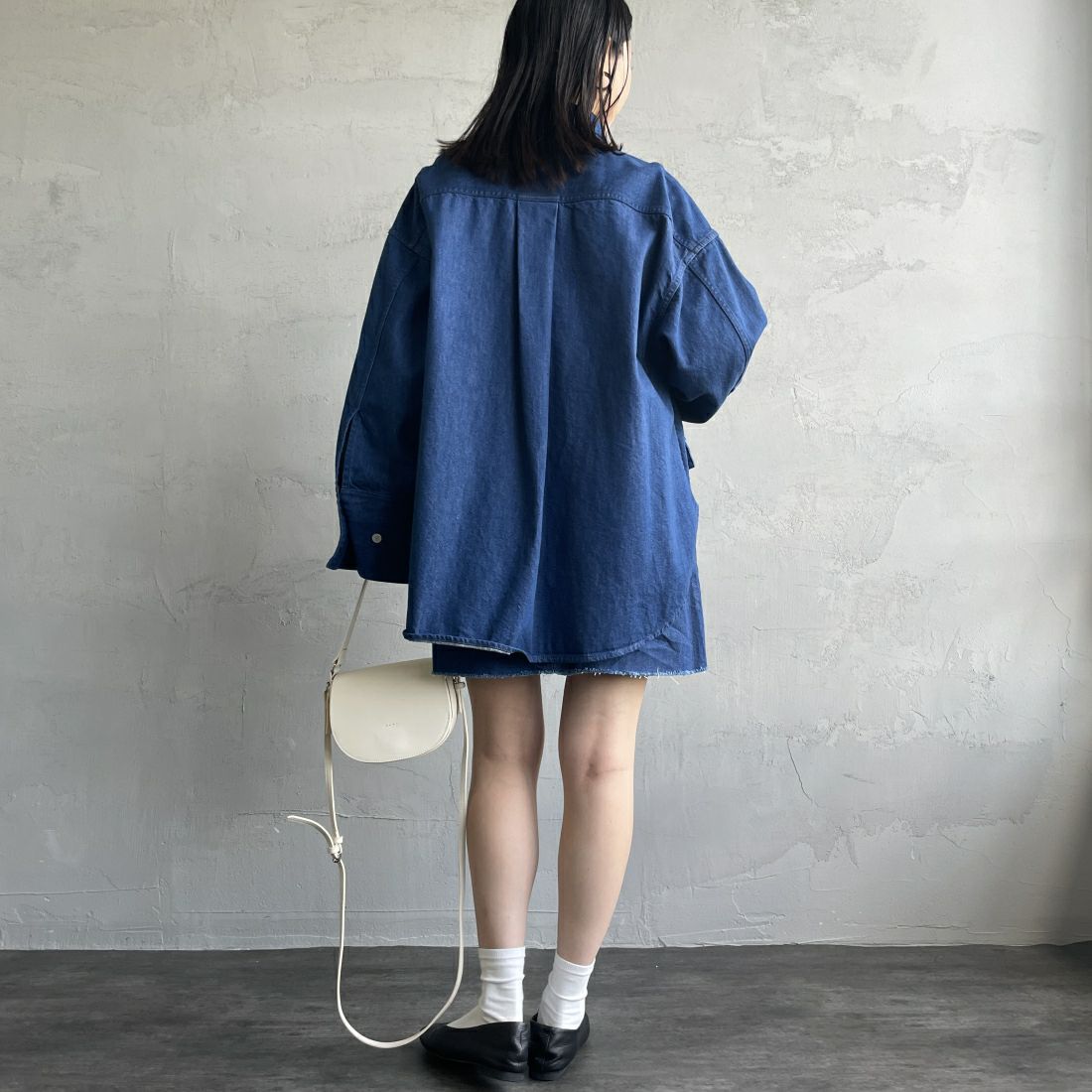 Americana × JEANS FACTORY [アメリカーナ × ジーンズファクトリー] 別注 カットオフデニムミニスカート [ASO-721-JF] LTﾌﾞﾙｰ &&モデル身長：163cm 着用サイズ：S&&