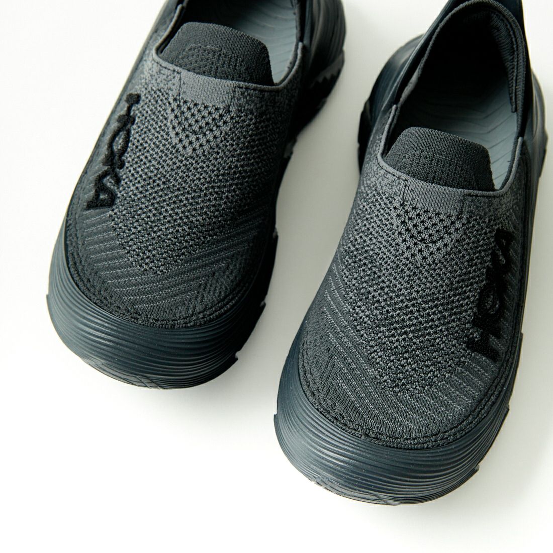 HOKA ONE ONE [ホカ オネオネ] RESTORE TC(リストア TC) [1134532] BBLC