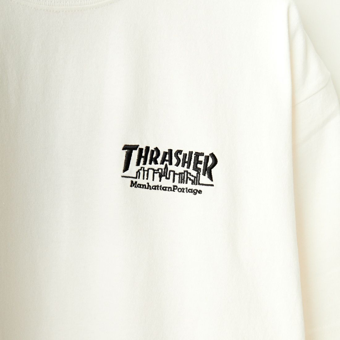 MANHATTAN PORTAGE [マンハッタンポーテージ] スラッシャーコラボロゴ バックプリントショートスリーブTシャツ [24FW-MP-M583] 01 WHITE