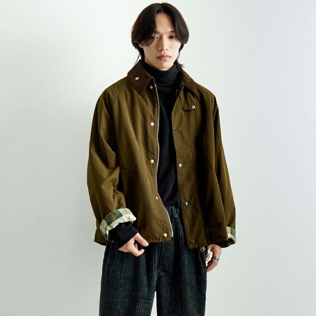Barbour [バブアー] 別注 中綿入り TRANSPORT トランスポートジャケット [MCAS150-JF] SAGE &&モデル身長：179cm 着用サイズ：42&&