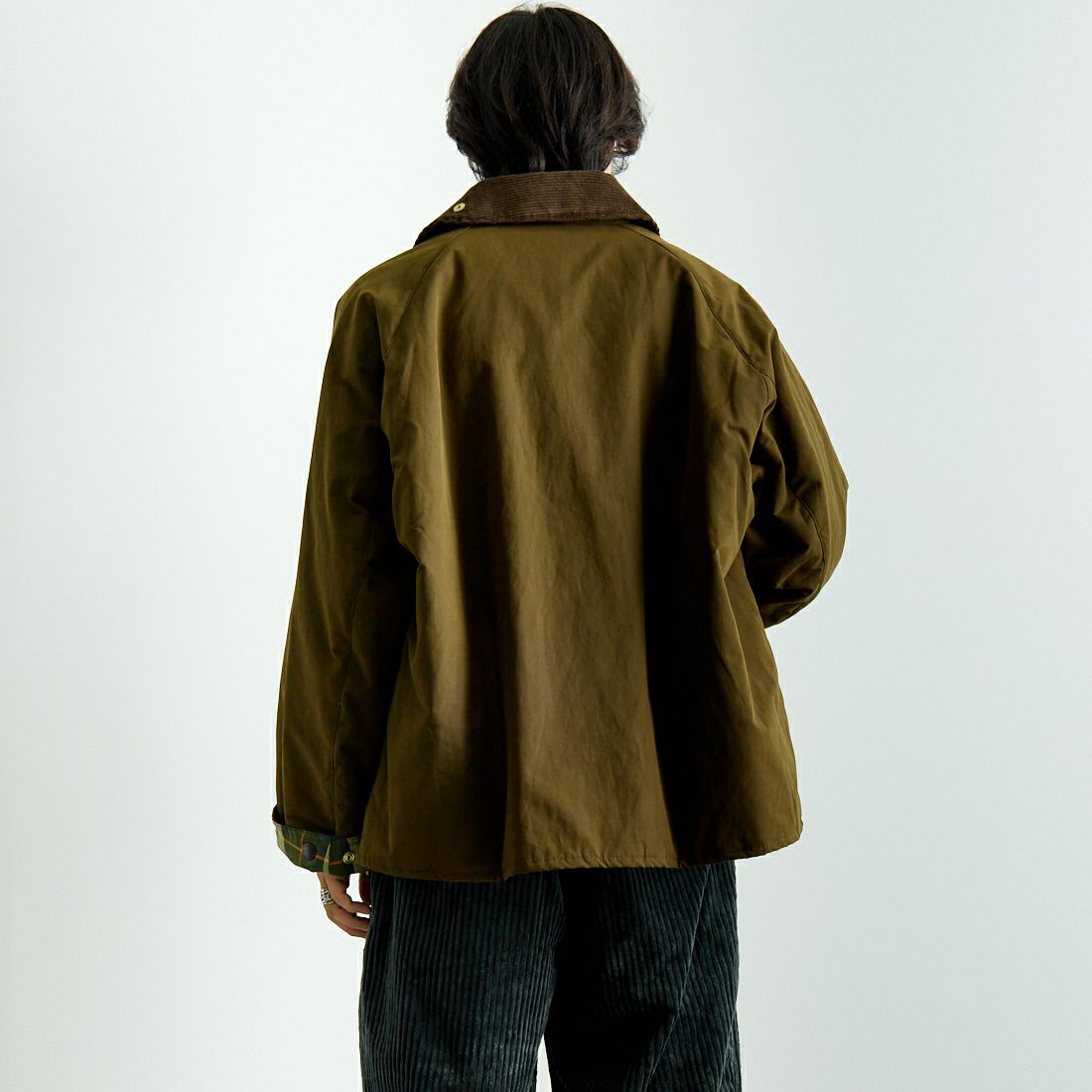 Barbour [バブアー] 別注 中綿入り TRANSPORT トランスポートジャケット [MCAS150-JF] SAGE &&モデル身長：179cm 着用サイズ：42&&