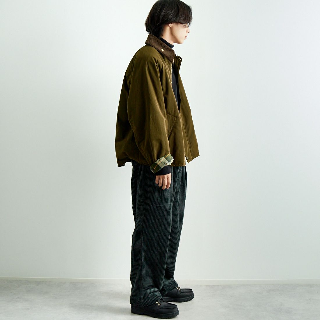 Barbour [バブアー] 別注 中綿入り TRANSPORT トランスポートジャケット [MCAS150-JF] SAGE &&モデル身長：179cm 着用サイズ：42&&