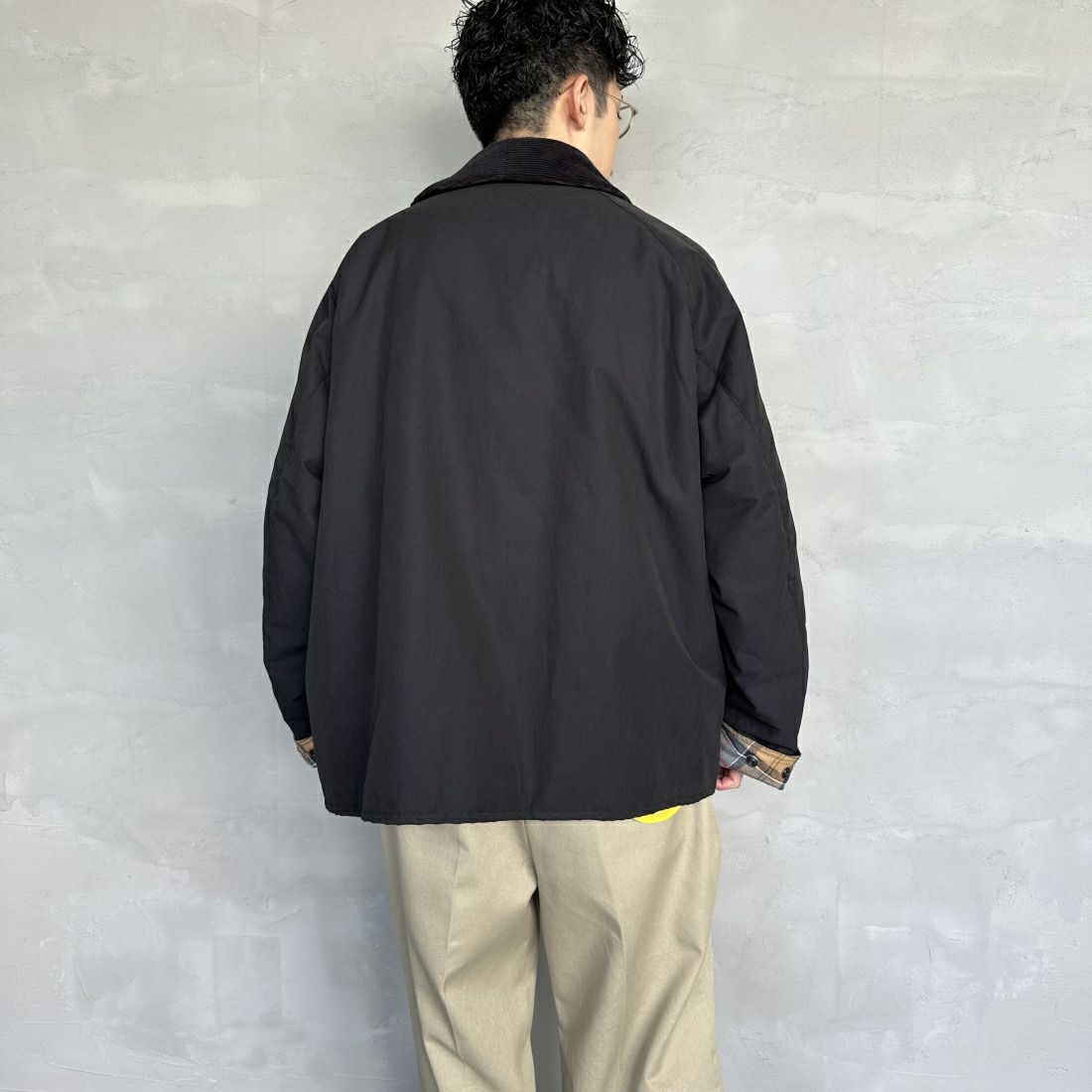 Barbour [バブアー] 別注 中綿入り TRANSPORT トランスポートジャケット [MCAS150-JF] BLACK&&モデル身長：168cm 着用サイズ：42&&