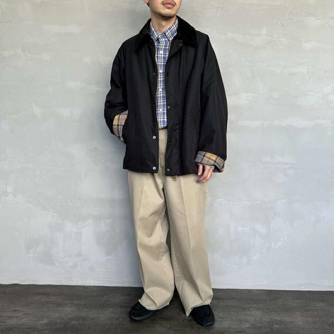 Barbour [バブアー] 別注 中綿入り TRANSPORT トランスポートジャケット [MCAS150-JF] BLACK&&モデル身長：168cm 着用サイズ：42&&