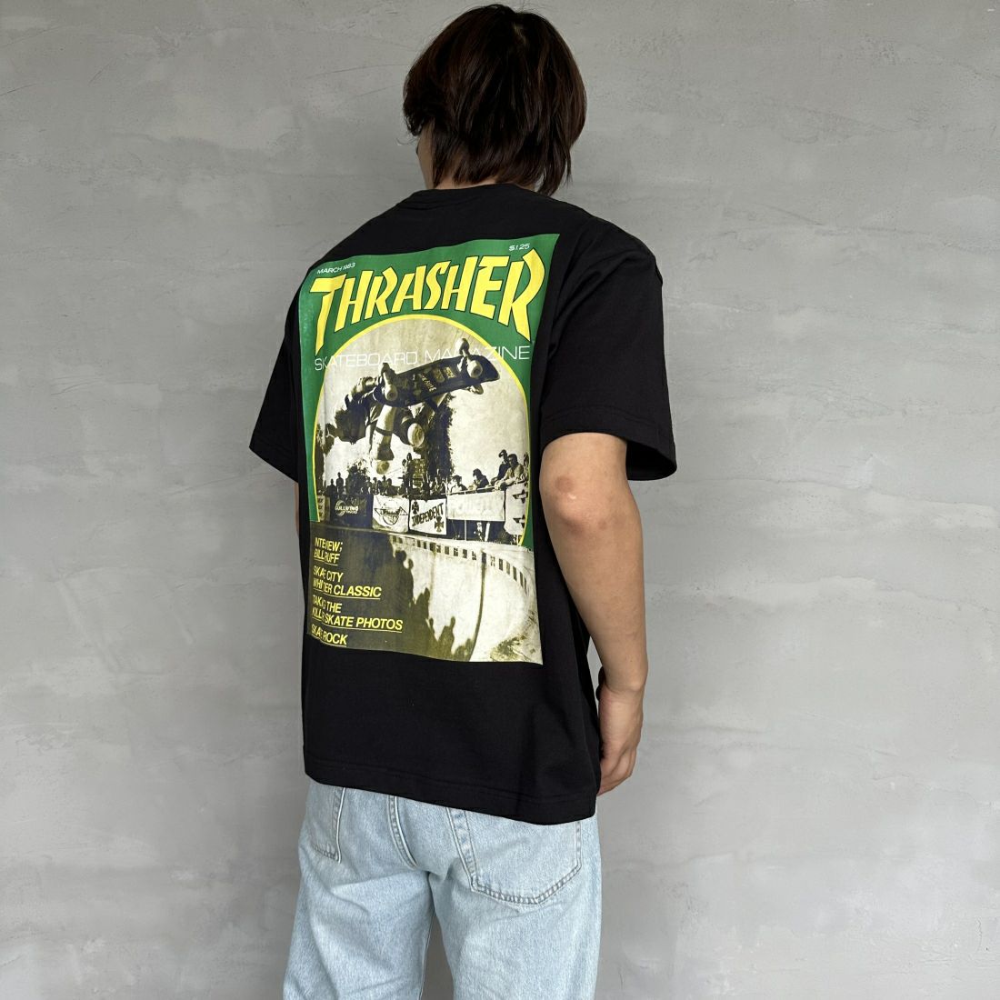 MANHATTAN PORTAGE [マンハッタンポーテージ] スラッシャーコラボ バックプリントショートスリーブTシャツ [24FW-MP-M584] 09 BLACK&&モデル身長：179cm 着用サイズ：M&&