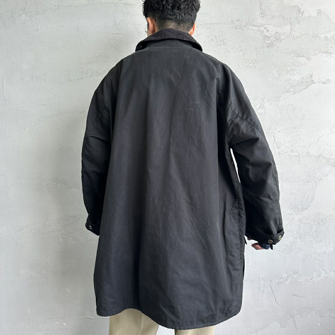 Barbour [バブアー] 別注 BEAUFORT ビューフォートジャケット [MCAS149-JF] BLACK &&モデル身長：168cm 着用サイズ：46&&