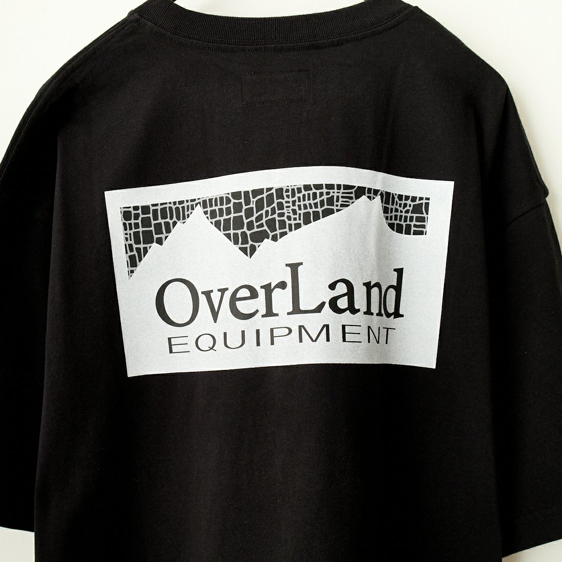 OverLand EQUIPMENT [オーバーランドイクイップメント] 別注 スパイダーロゴ バックプリントTシャツ [OL2-CST-IN4-JF] BLACK