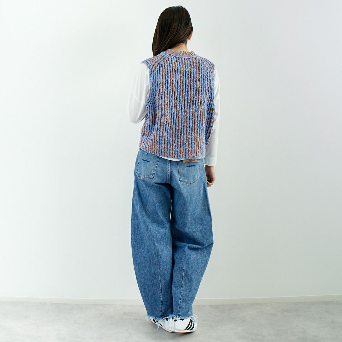 YANUK [ヤヌーク] カーブテーパード LAURA/ローラ [57141314] CUB &&モデル身長：167cm 着用サイズ：24&&