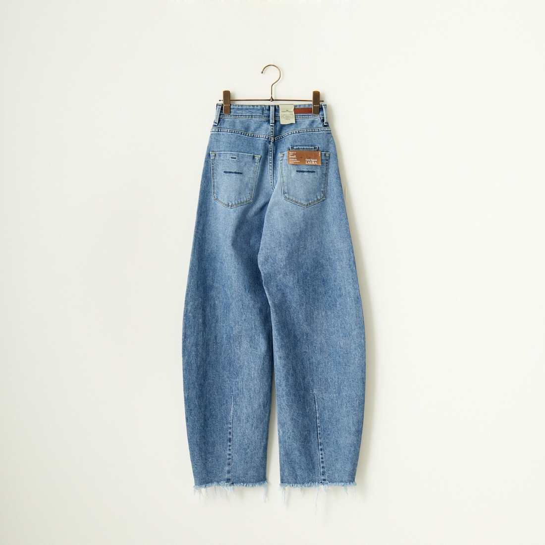 YANUK [ヤヌーク] カーブテーパード LAURA/ローラ [57141314  