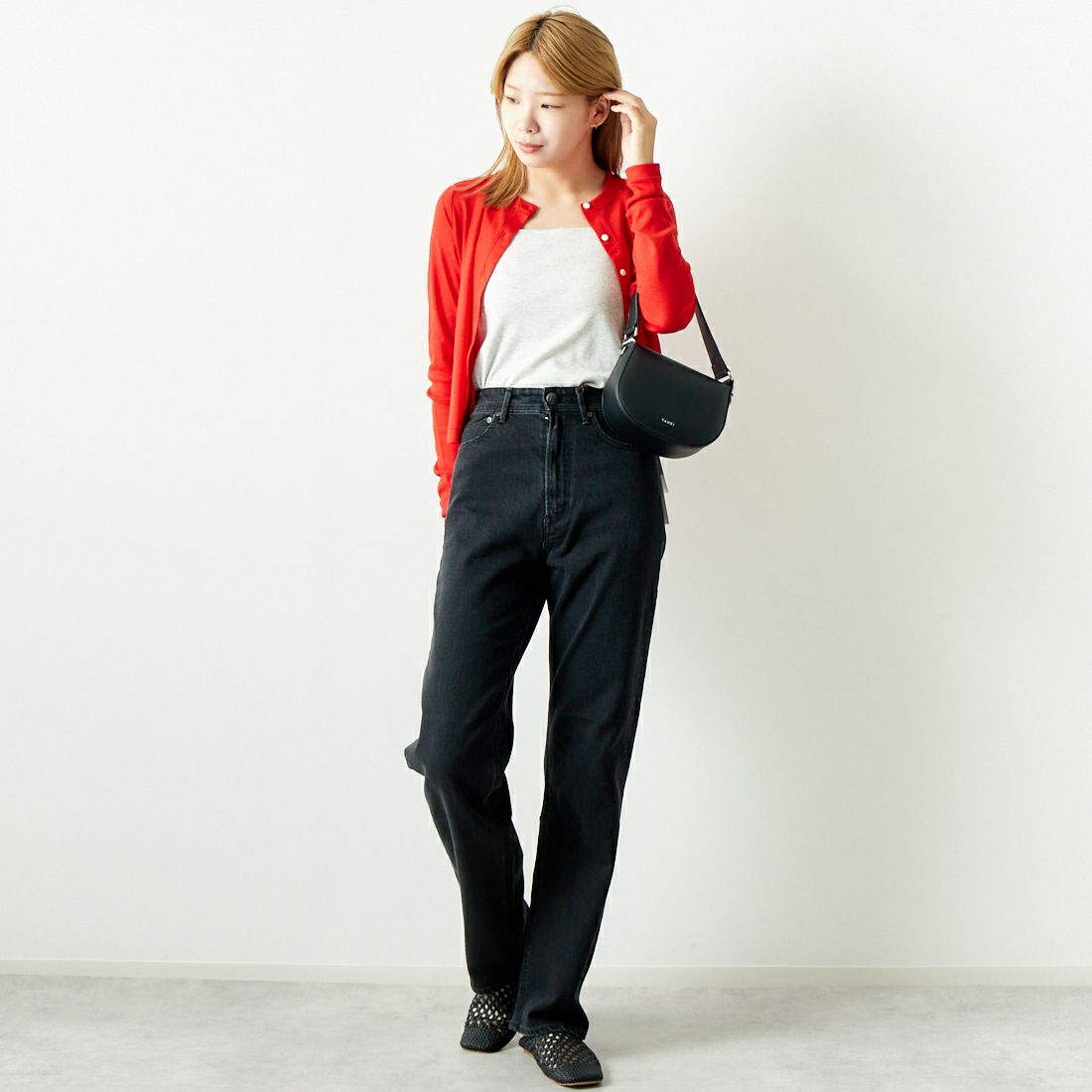 YANUK [ヤヌーク] ボーイズストレート LEA/レア [57142237] OBK &&モデル身長：167cm 着用サイズ：24&&