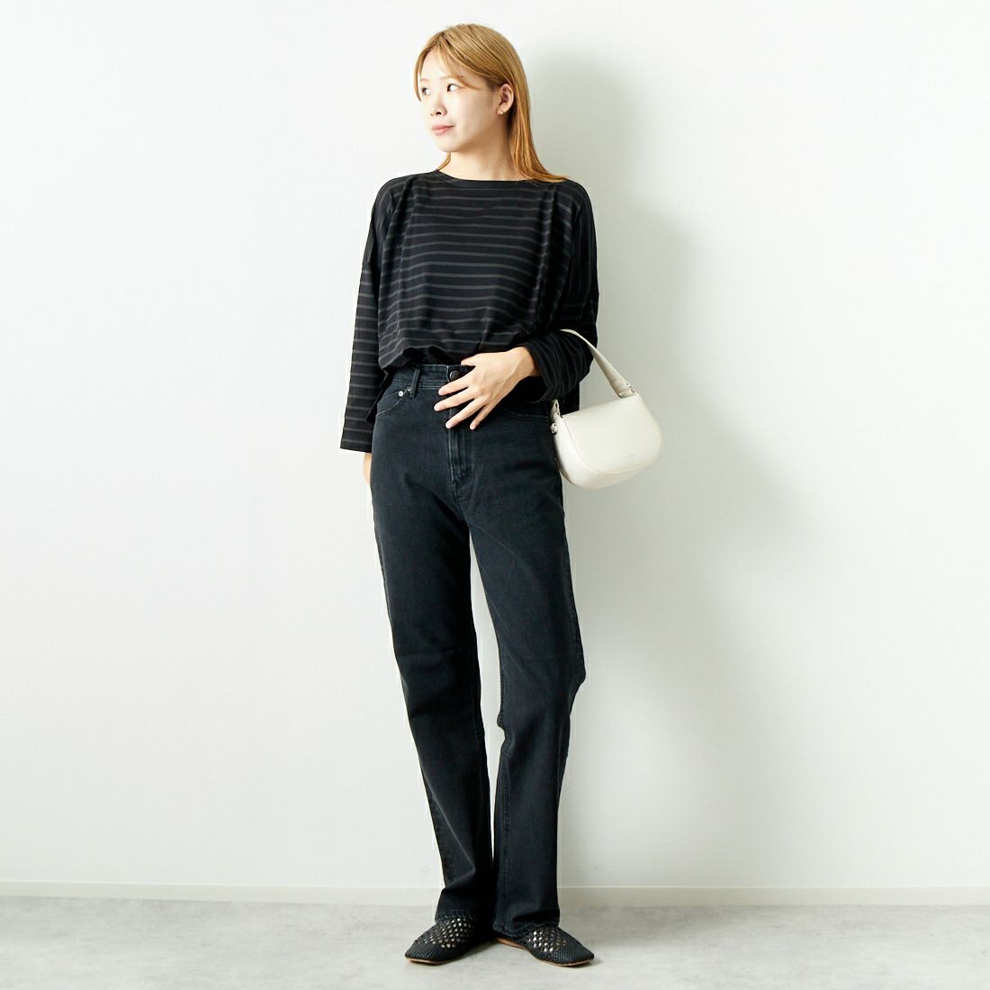 YANUK [ヤヌーク] ボーイズストレート LEA/レア [57142237] OBK &&モデル身長：167cm 着用サイズ：24&&