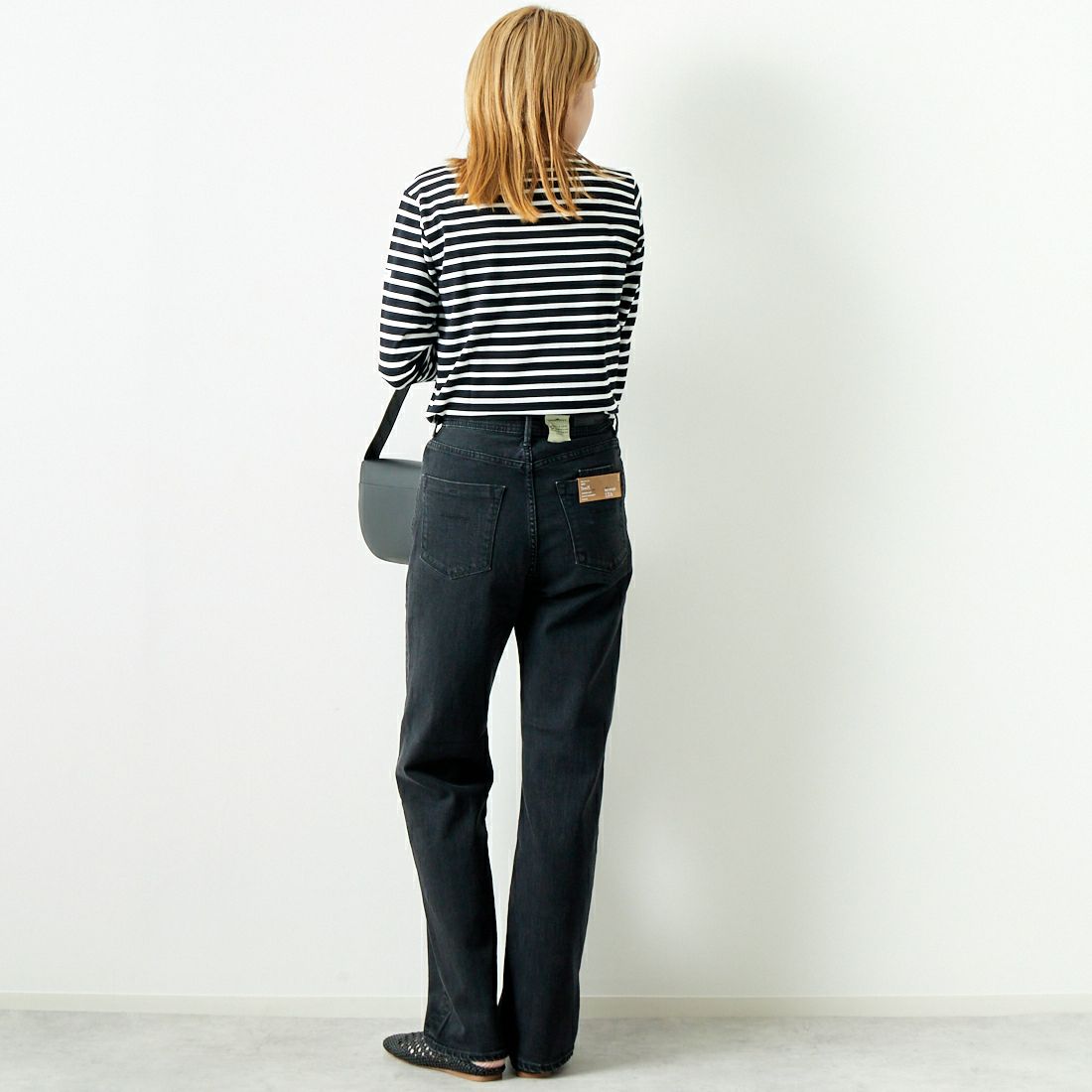 YANUK [ヤヌーク] ボーイズストレート LEA/レア [57142237] OBK &&モデル身長：167cm 着用サイズ：24&&