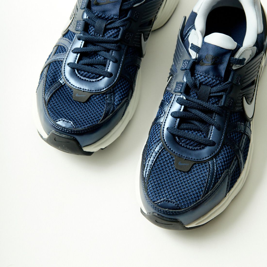 NIKE [ナイキ] V2K ラン [HJ4497] 400 OBSIDI