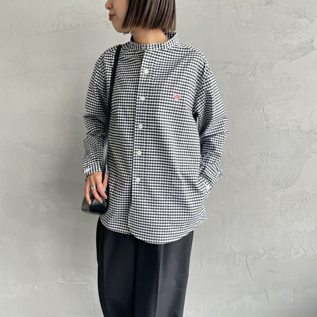 DANTON [ダントン] オックスフォード バンドカラーシャツ [DT-B0280OXP] BK/WH GNGM &&モデル身長：159cm 着用サイズ：40&&