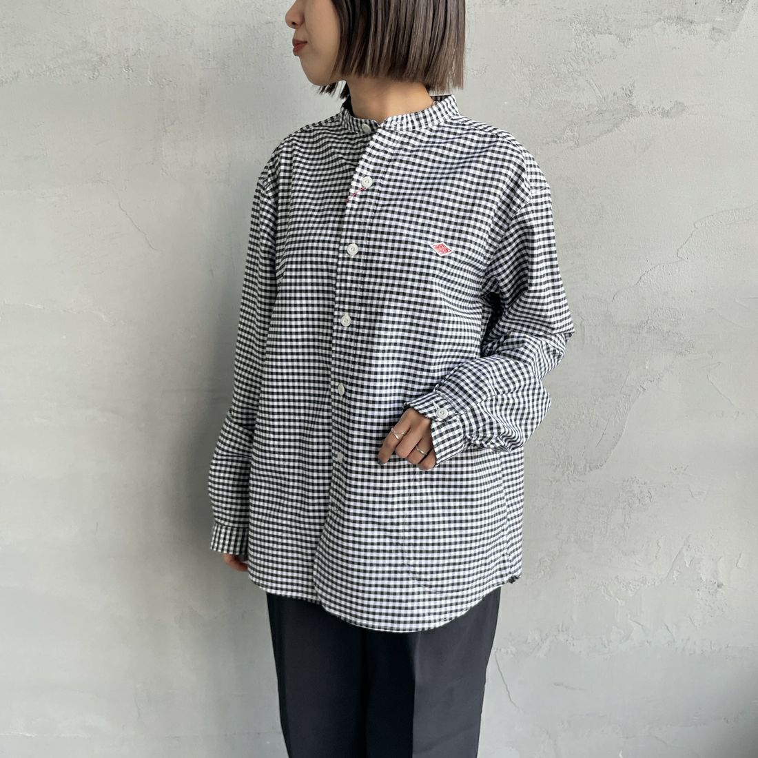 DANTON [ダントン] オックスフォード バンドカラーシャツ [DT-B0280OXP] BK/WH GNGM &&モデル身長：159cm 着用サイズ：42&&