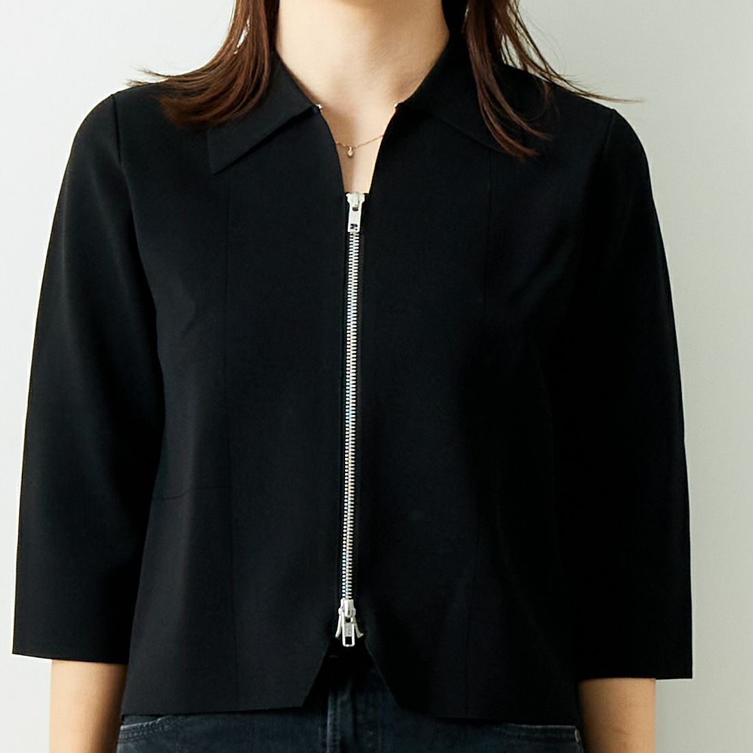 Jeans Factory Clothes [ジーンズファクトリークローズ] ジップアップポロニット [11241802] ﾌﾞﾗｯｸ &&モデル身長：167cm 着用サイズ：F&&
