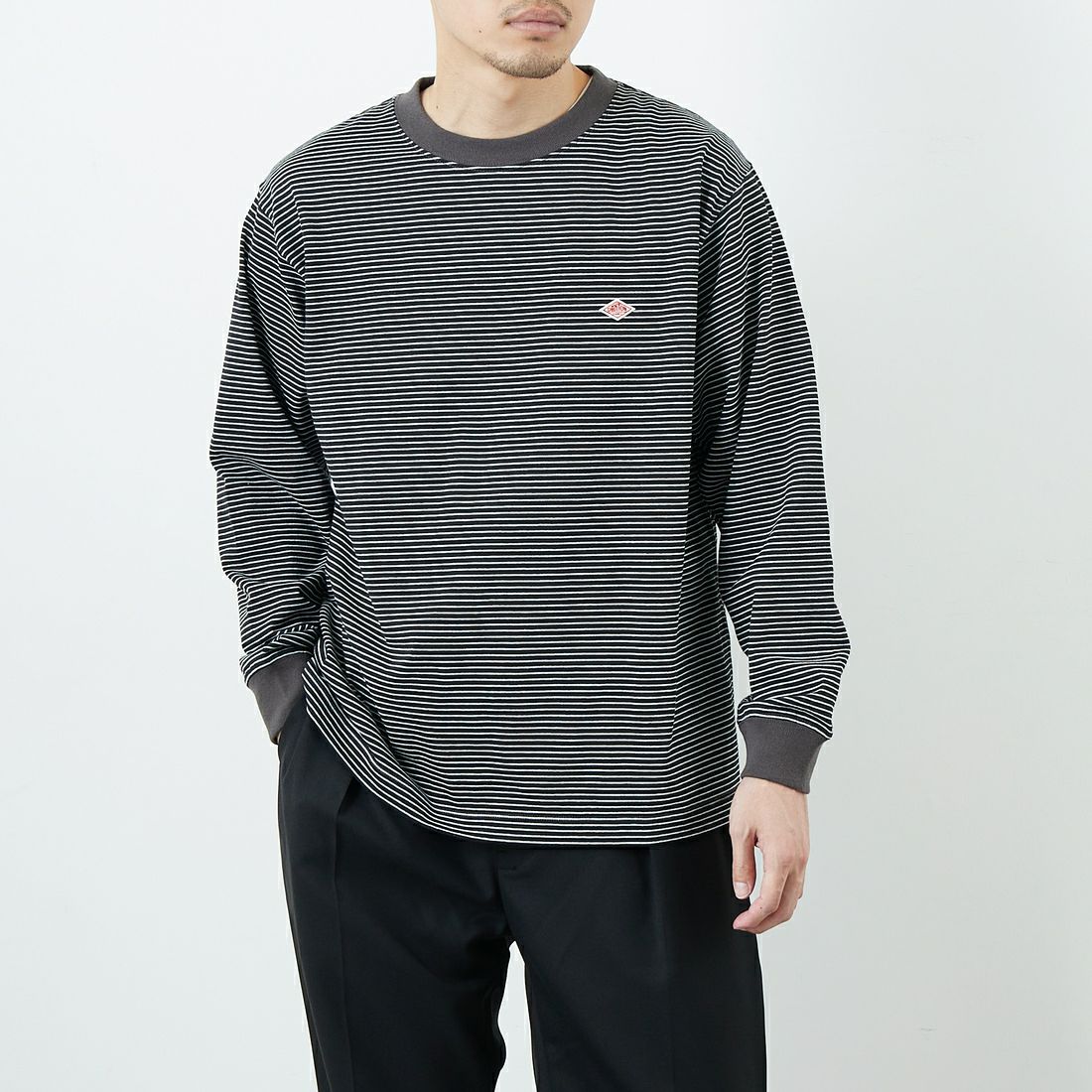 BLACK/WHT&&モデル身長：168cm 着用サイズ：S&&