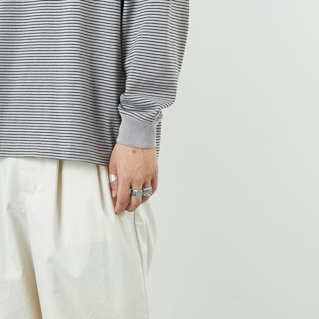 DANTON [ダントン] ストライプ ロングスリーブTシャツ [DT-C0200TCB] GREY/BLACK &&モデル身長：179cm 着用サイズ：L&&