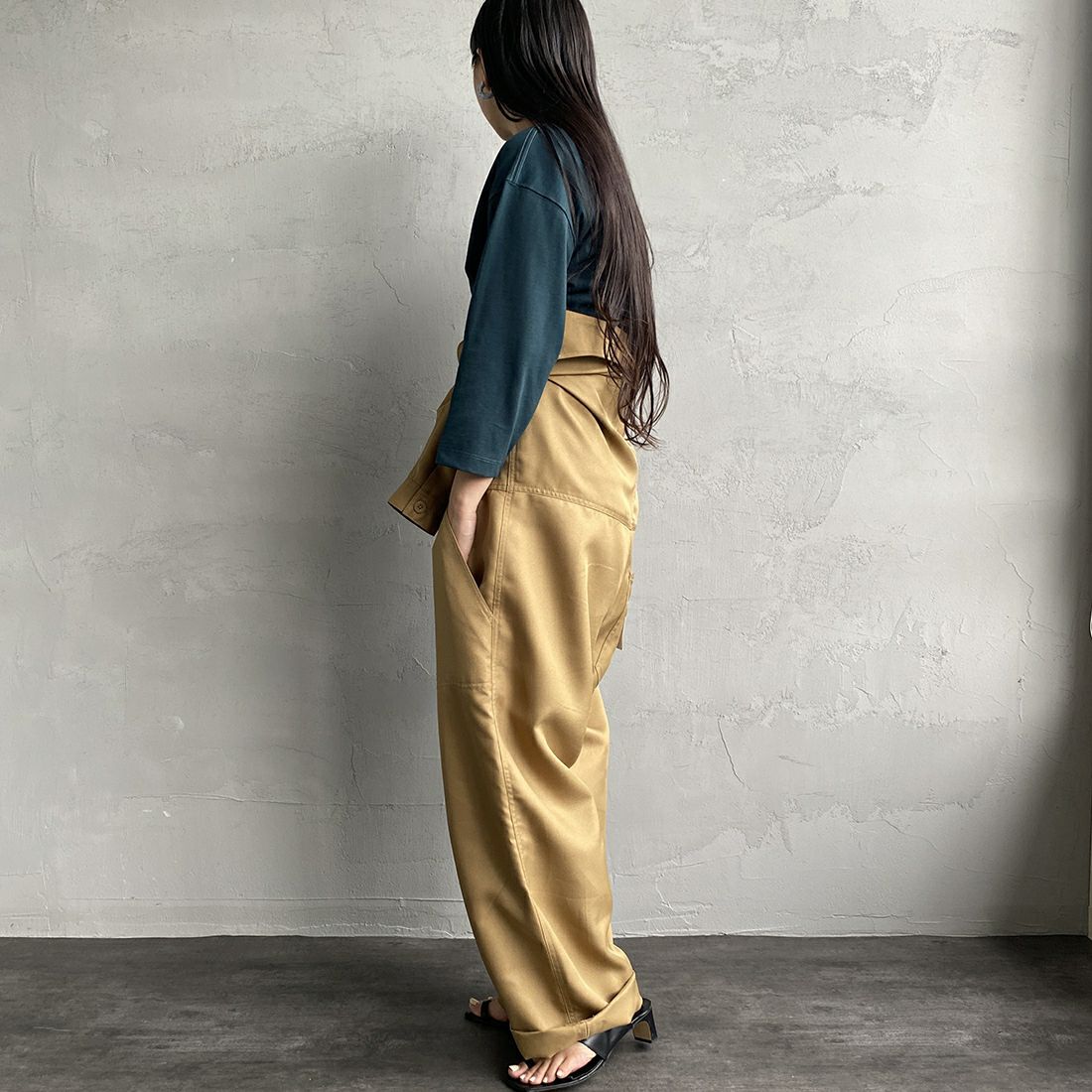 DANTON [ダントン] ソリッド クルーネックプルオーバー [DT-C0131TCB] BI.GREEN &&モデル身長：156cm 着用サイズ：S&&