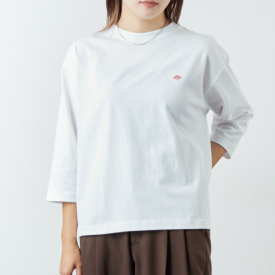 DANTON [ダントン] ソリッド クルーネックプルオーバー [DT-C0131TCB] WHITE &&モデル身長：167cm 着用サイズ：S&&