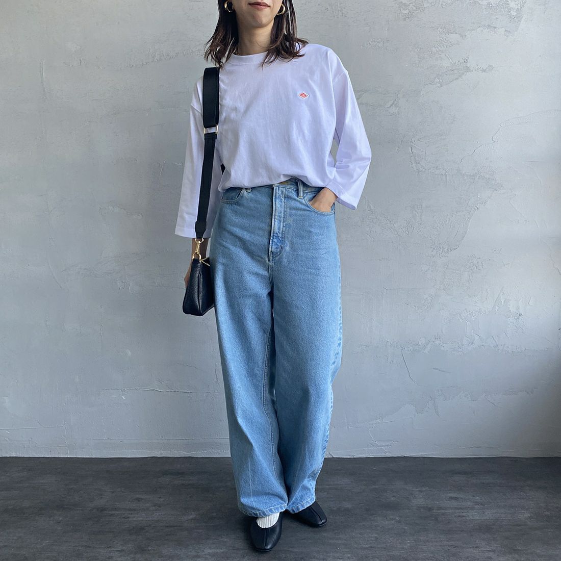 DANTON [ダントン] ソリッド クルーネックプルオーバー [DT-C0131TCB] WHITE &&モデル身長：163cm 着用サイズ：S&&