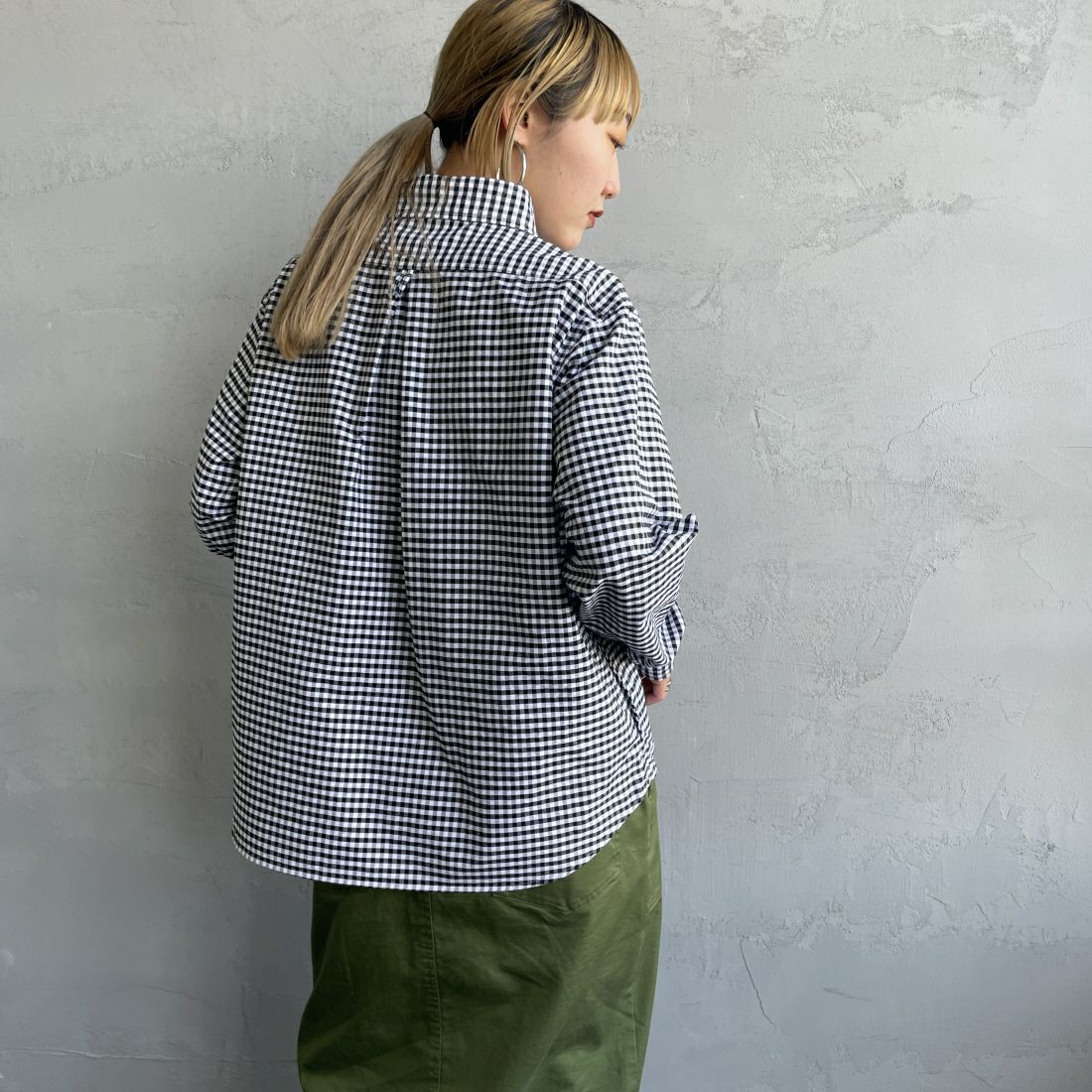 DANTON [ダントン] ラウンドカラー オックスフォードシャツ [DT-B0281OXP] BLK/WHT GN &&モデル身長：156cm 着用サイズ：36&&