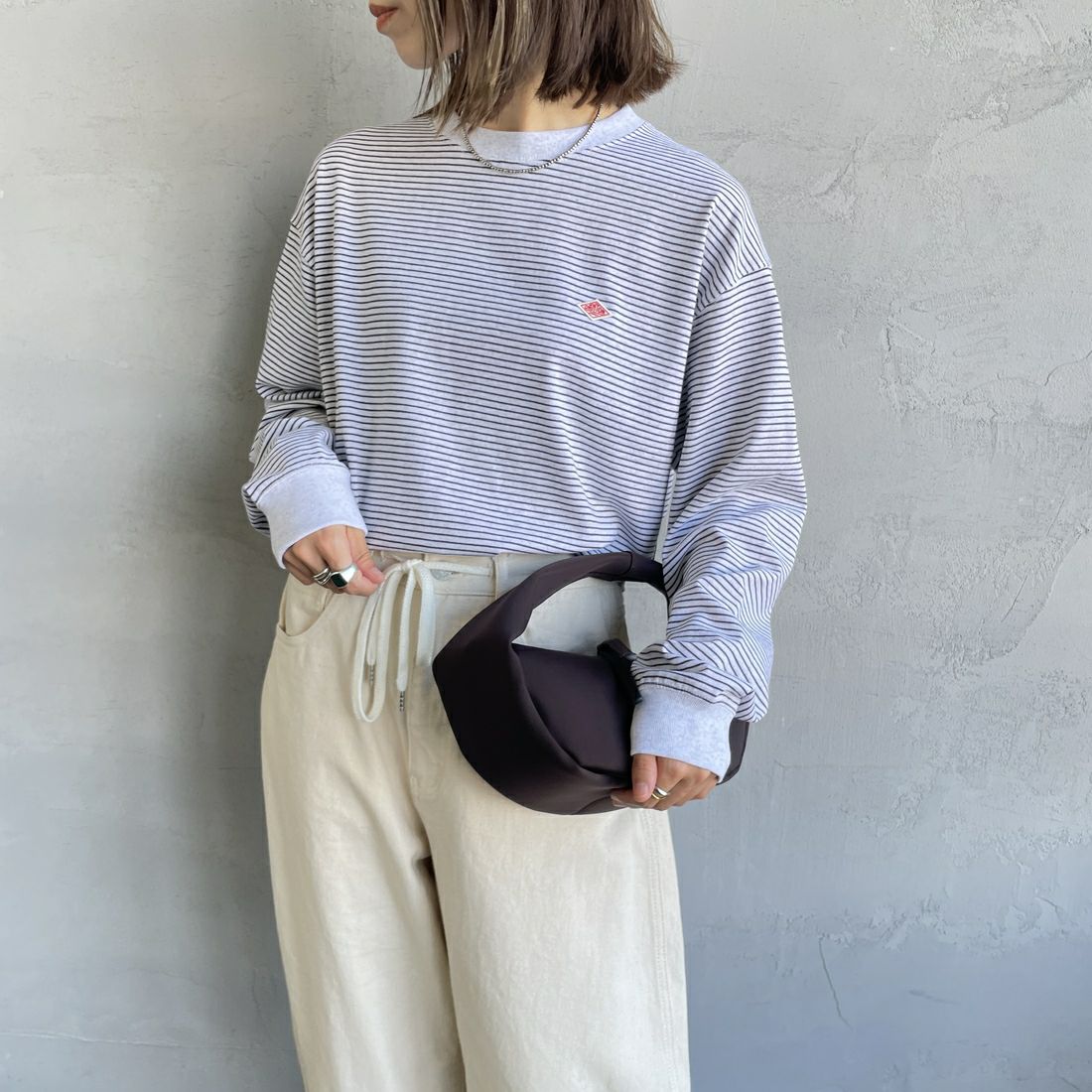 DANTON [ダントン] ロングスリーブTシャツ ボーダー [DT-C0269TCB] H.WH/CHARC &&モデル身長：158cm 着用サイズ：S&&