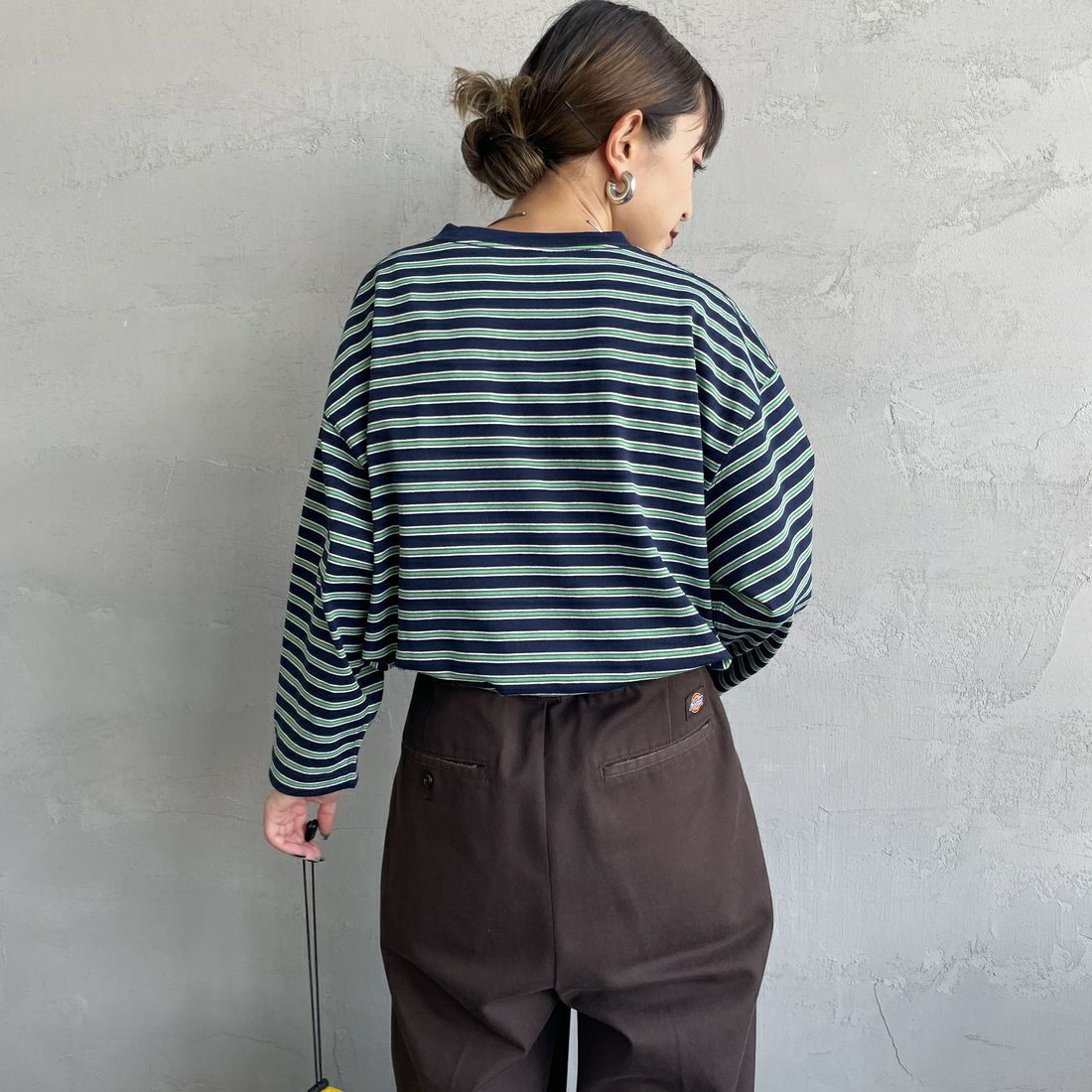 DANTON [ダントン] ストライプ クルーネックプルオーバー [DT-C0131TCB] NVY/GRN MT &&モデル身長：150cm 着用サイズ：S&&