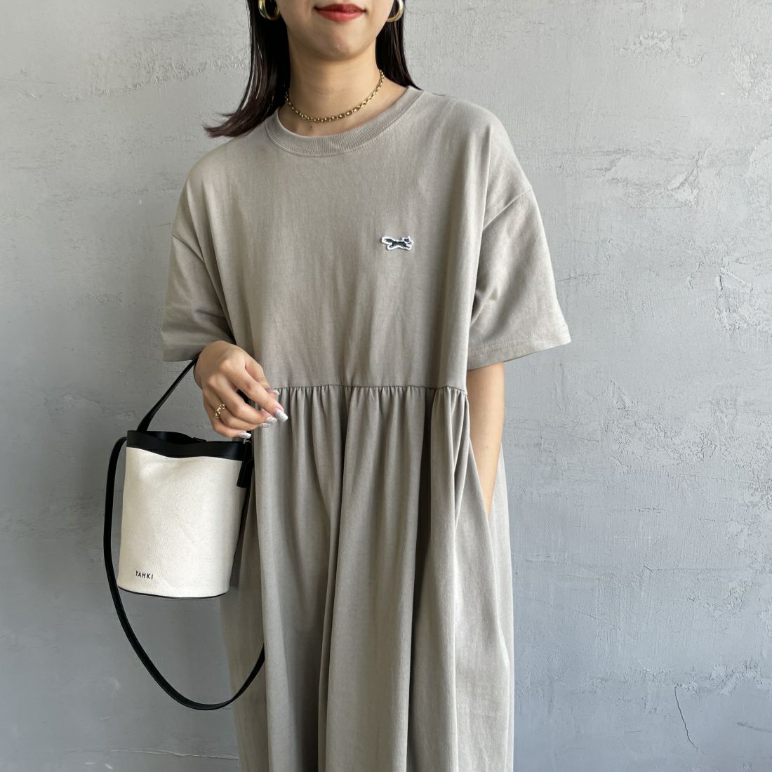 THE FOX [ザフォックス] 別注 ウエスト切り替え マキシ丈ギャザーワンピース [JF24SS-07-JF] ｸﾞﾚｰｼﾞｭ &&モデル身長：163cm 着用サイズ：M&&