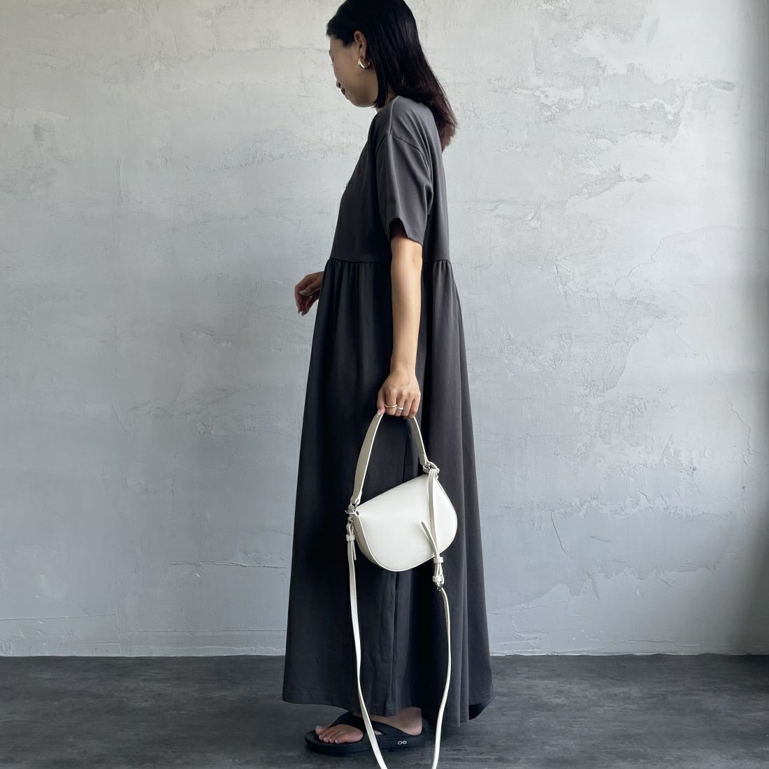 THE FOX [ザフォックス] 別注 ウエスト切り替え マキシ丈ギャザーワンピース [JF24SS-07-JF] ｽﾐｸﾛ &&モデル身長：163cm 着用サイズ：M&&