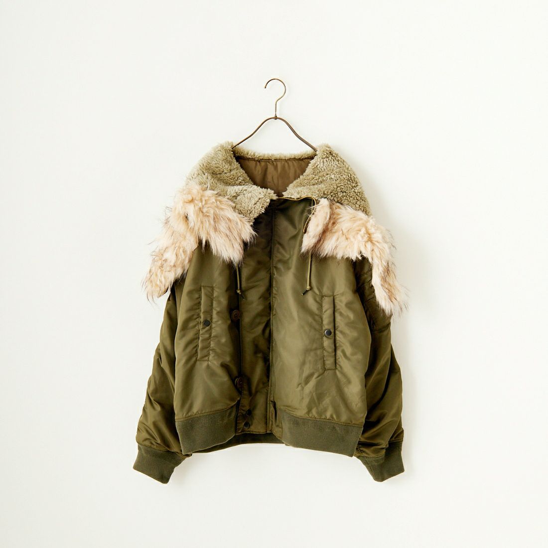 KHAKI