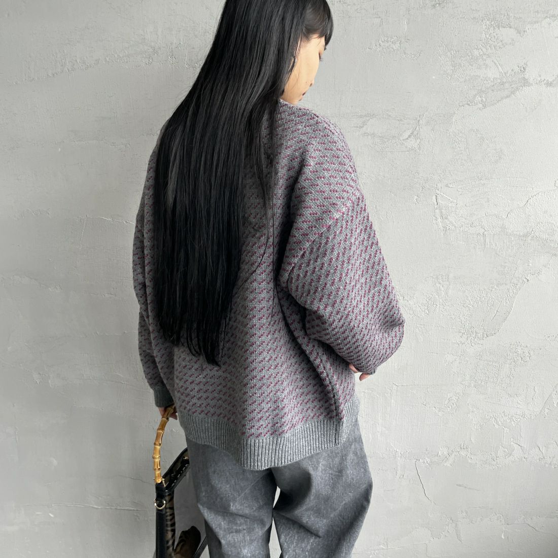 KELTY [ケルティ] 別注 クルーネック ジャガードニット [KE243W30IN02-JF] GRY/PPL &&モデル身長：156cm 着用サイズ：F&&