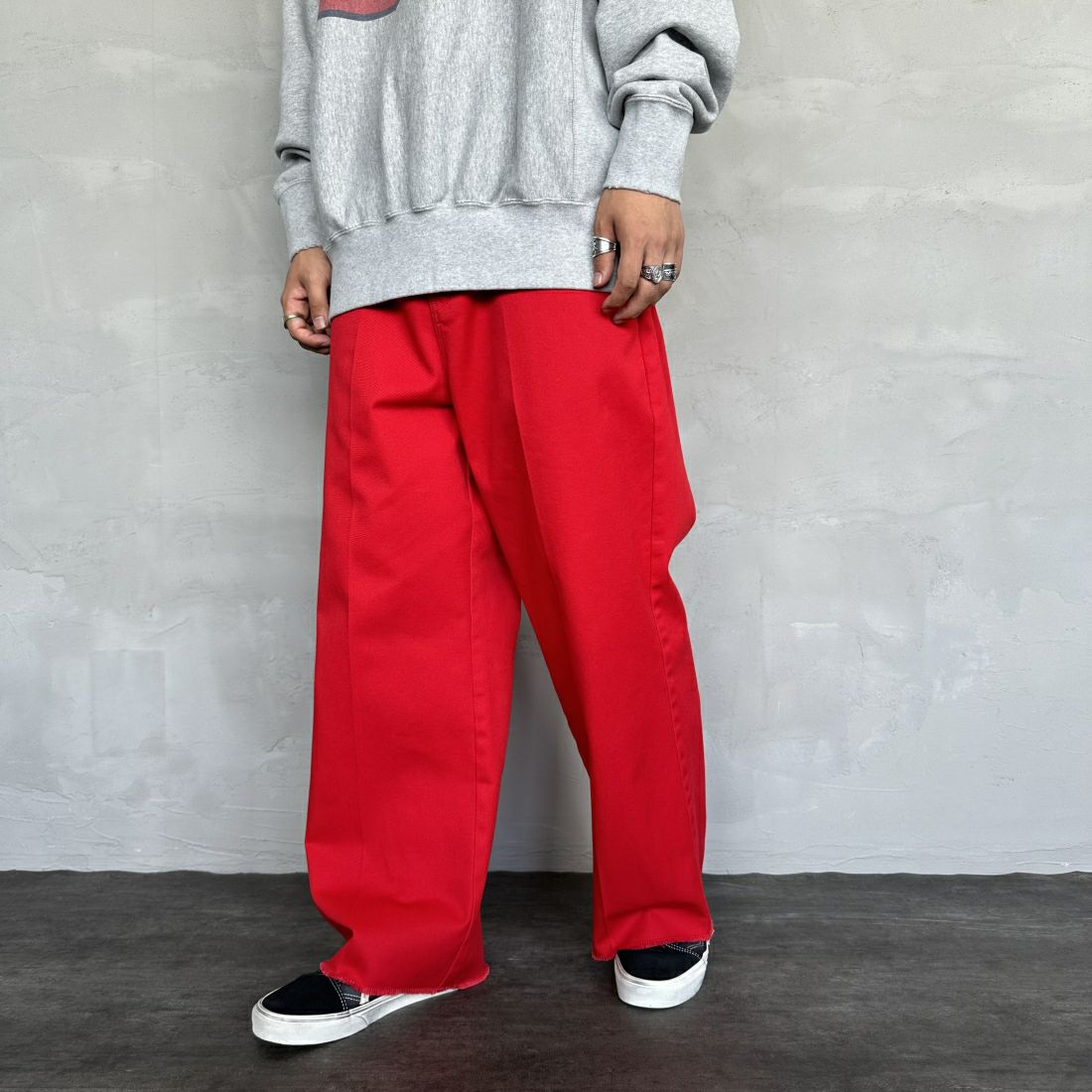 ER RED&&モデル身長：179cm 着用サイズ：XL&&