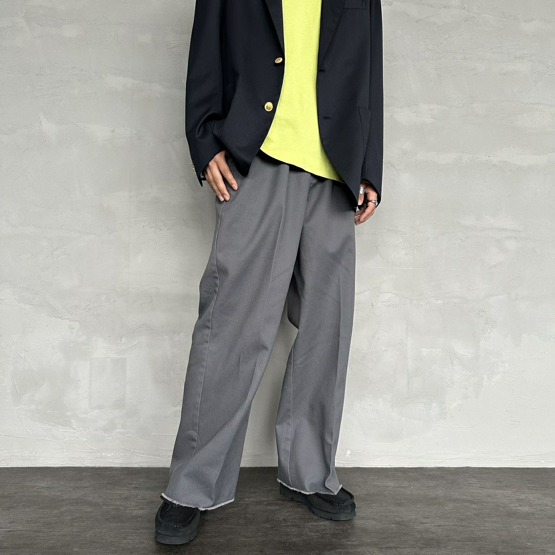 CHARCOAL&&モデル身長：179cm 着用サイズ：XXL&&