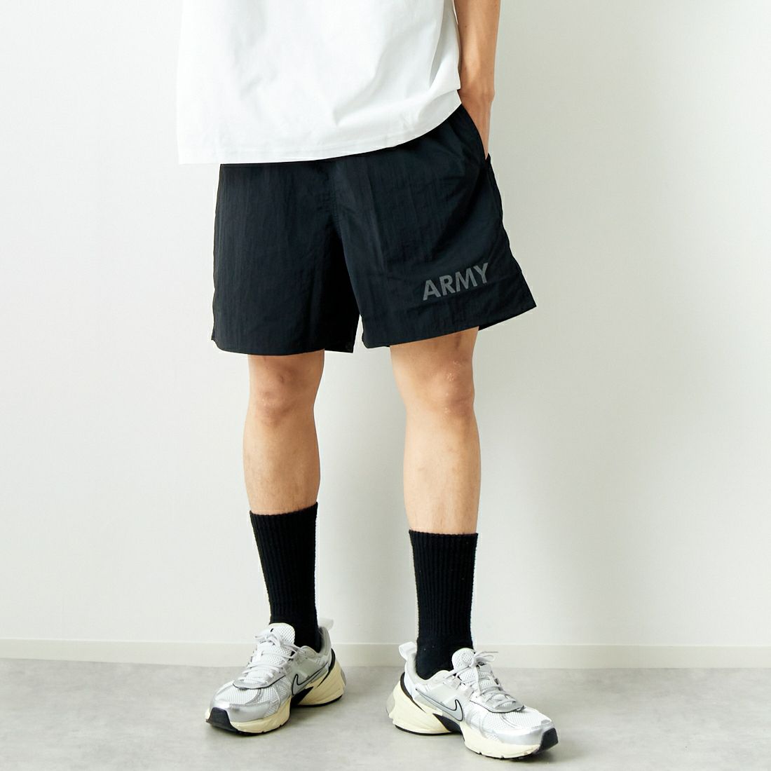 ﾌﾞﾗｯｸ&&モデル身長：179cm 着用サイズ：M&&